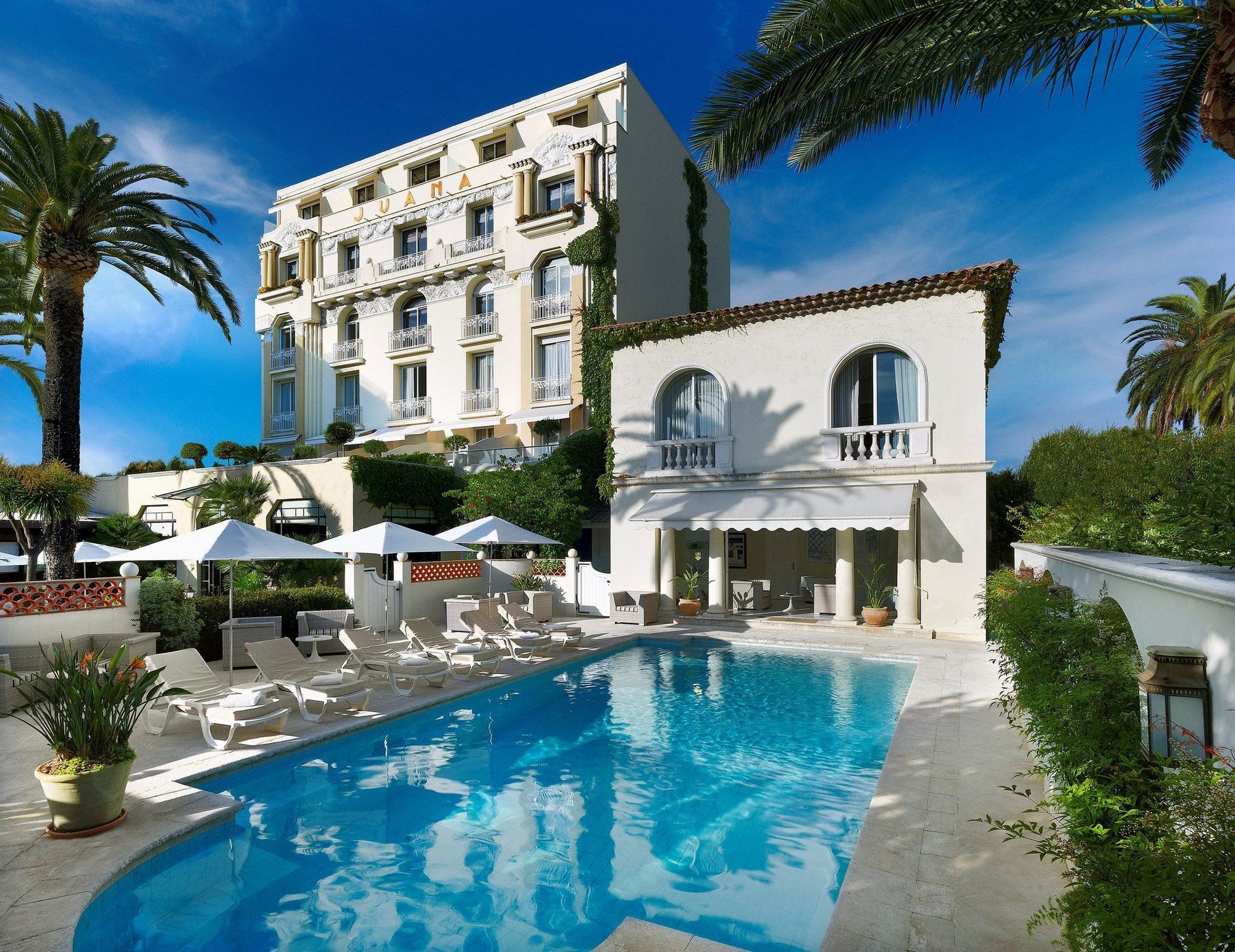 Hotel Juana Екстер'єр фото