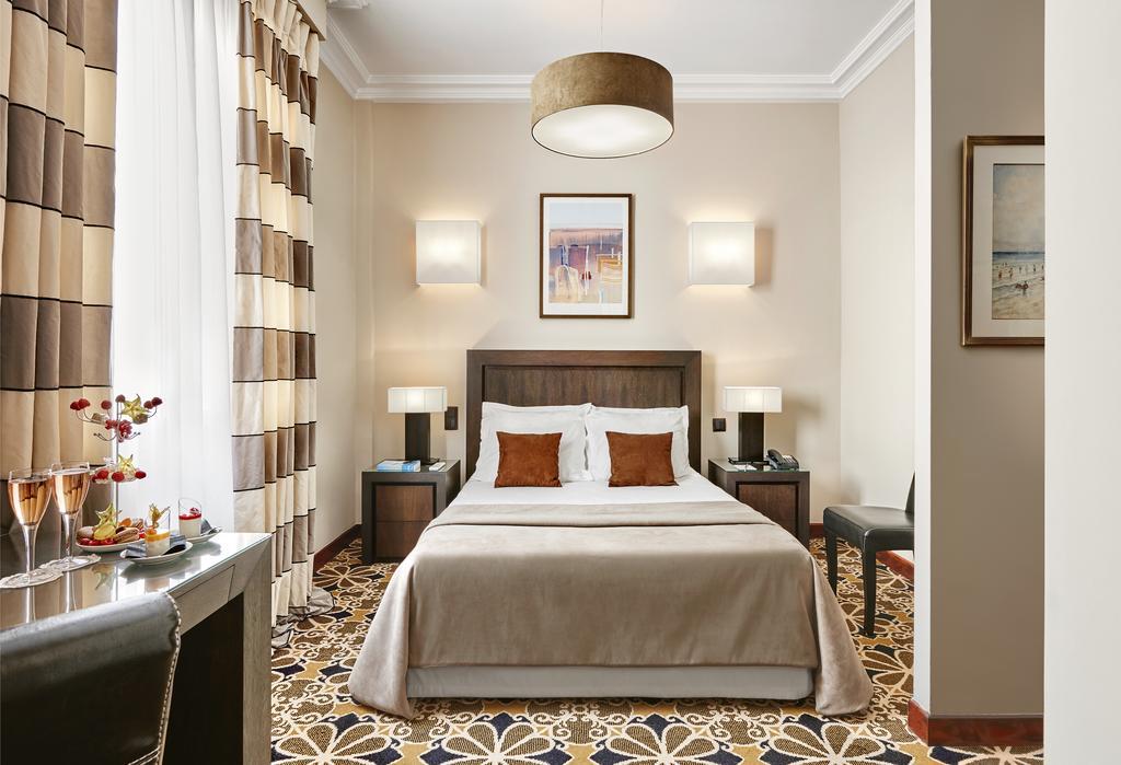 Hotel Juana Екстер'єр фото